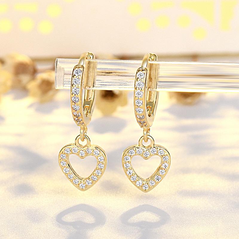 Gold Plated Heart Shaped Earrings for Women with Zirconia Embedded Copper Jewelry Clip On Fashion Accessories