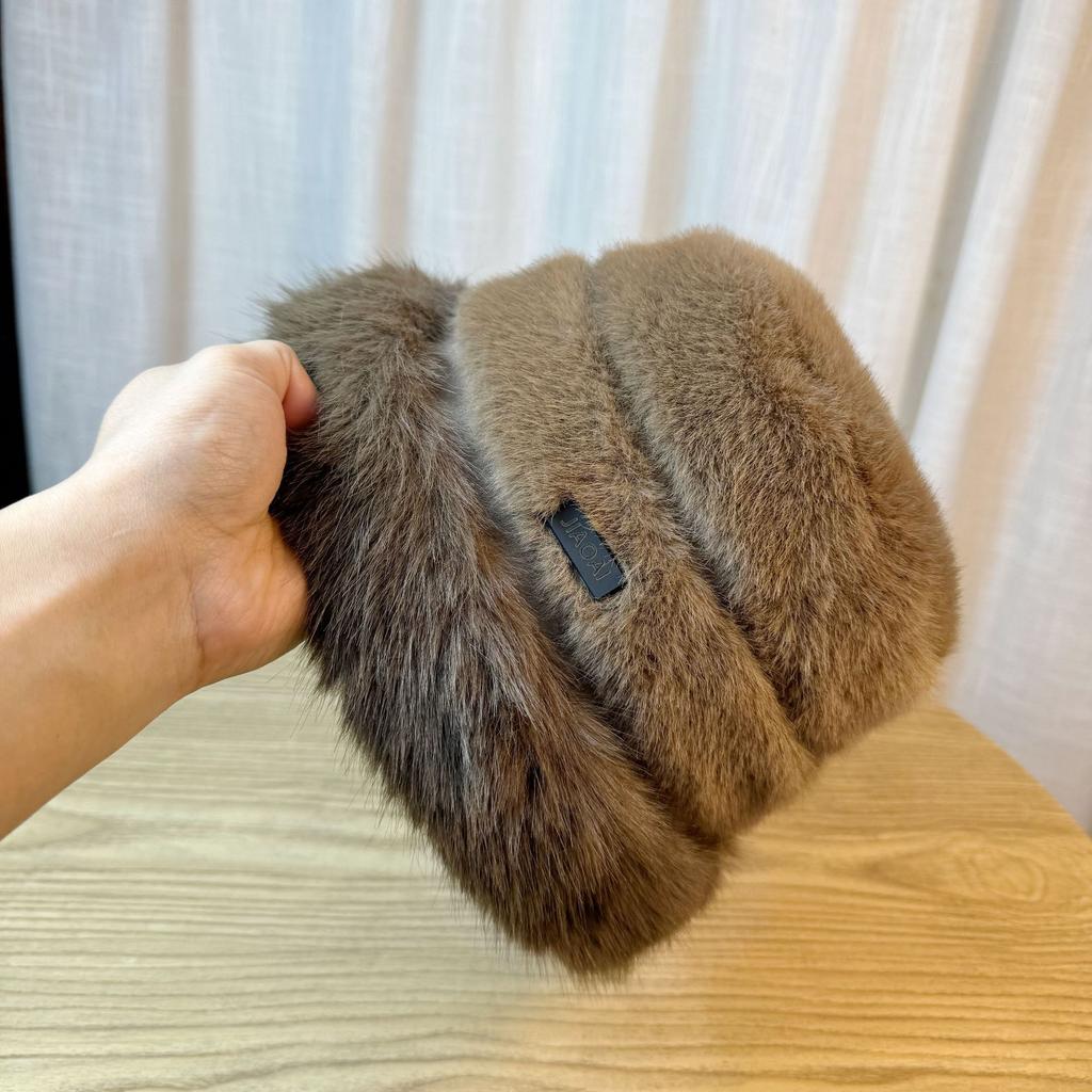 Hat Women's Plush Ear Protectors Keep Warm Autumn and Winter Outdoor Windproof Cold Resistant Baotou Hat Women