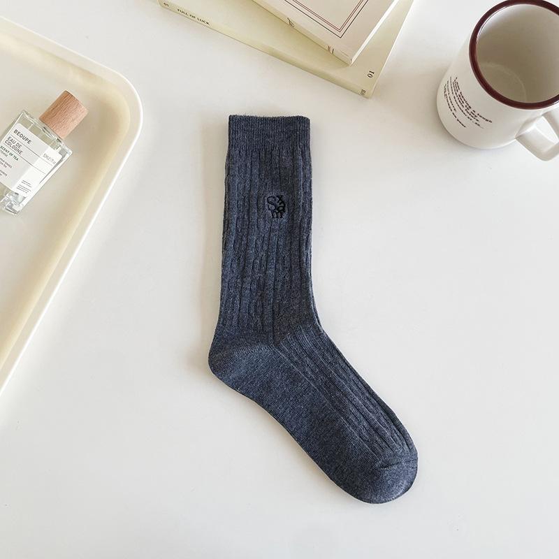 

Женские весенне-осенние носки из хлопка с вышивкой букв, модные, с высоким паголенком 1 pair темно-серого