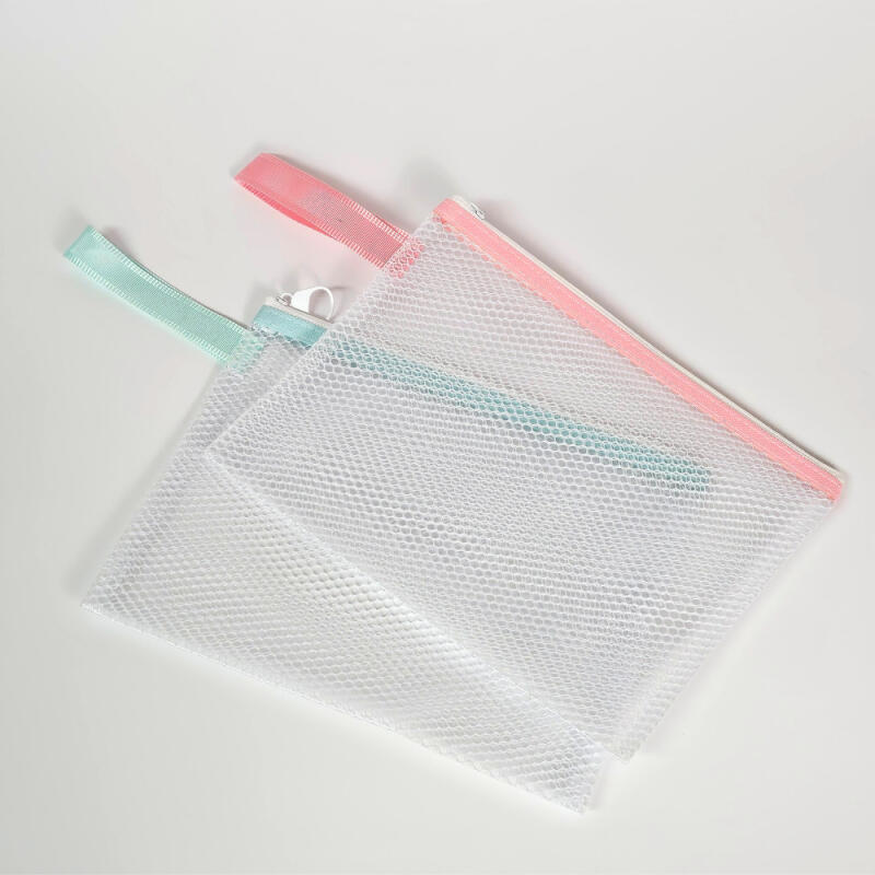 

PVC Multipurpose Transparent Waterproof Pouch (A5) pink