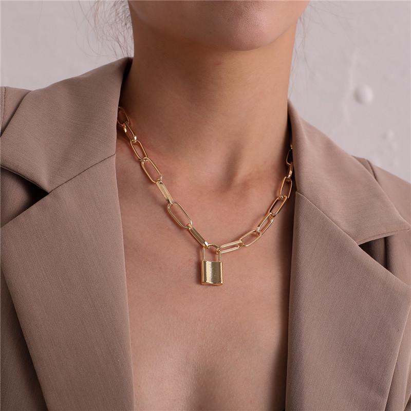 Women Fashion Lock Pendant Choker Necklace Geometric Chain Necklace Girls Jewelry Accessories Gift