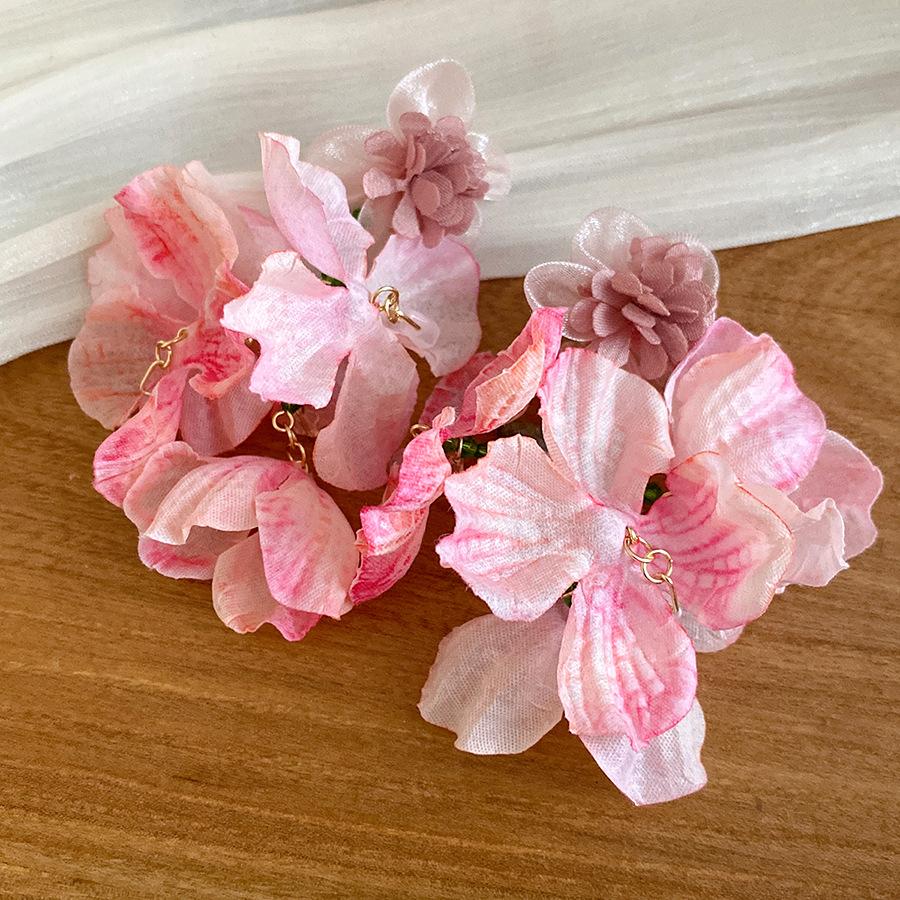 Silver needle fabric chiffon flower pendant earrings vacation style fashion temperament earrings niche high-end earrings formula