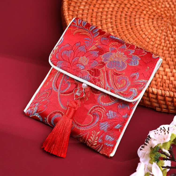 Festive Red Envelope Jewelry Bag with Tassel and 'Fu' Character - Wedding Gift or Coin Purse