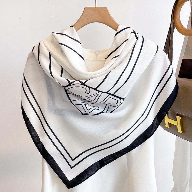 Niche style simple temperament versatile striped large square scarf silk scarf women's spring and autumn new scarf outer shawl 91CM