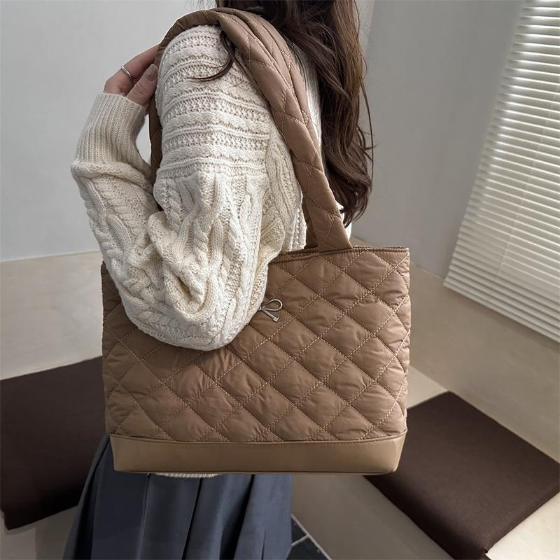 Autumn Bow Quilted Design Women Shoulder Bags Large Capacity Solid Color Ladies Tote Bag College Style Simple Girls Handbags