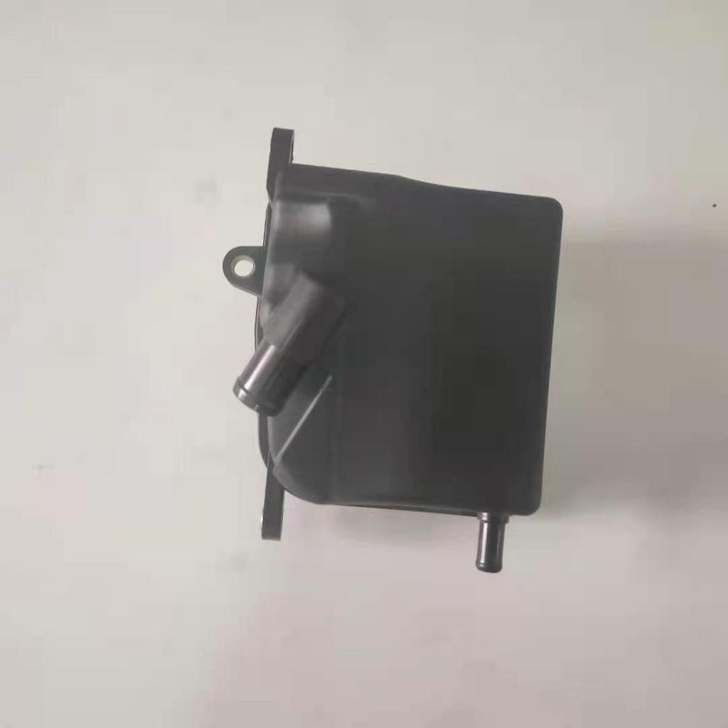 Mercedes-Benz C250 W204 Power Steering Pump Oil Reservoir 0004602983