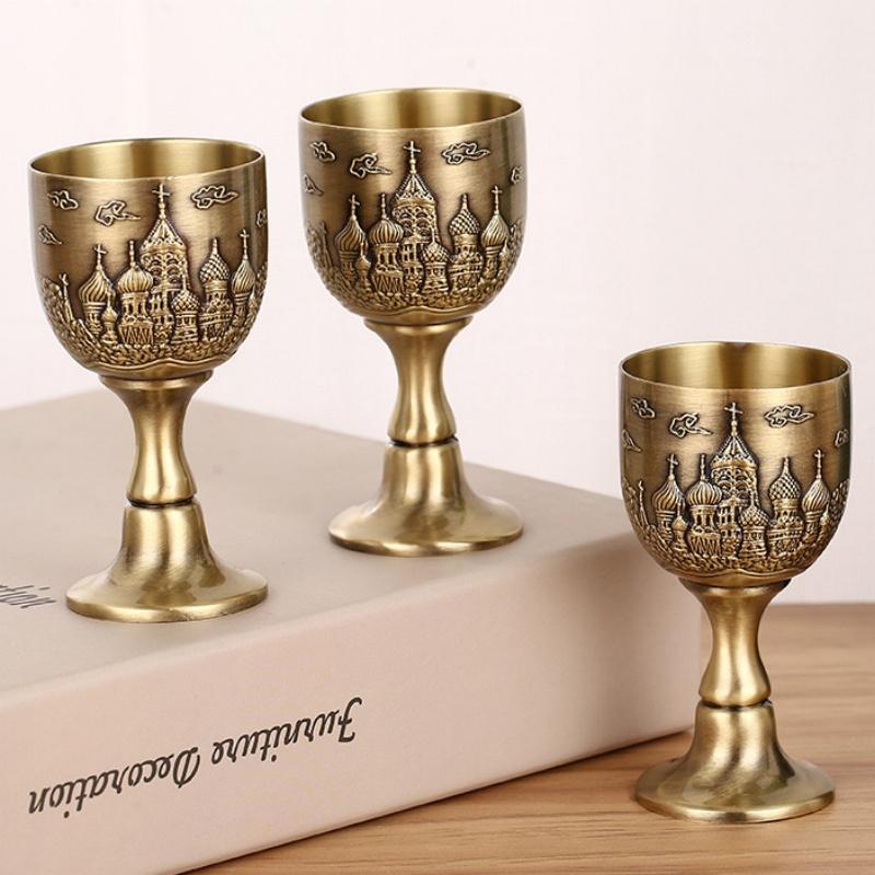 Mini Shot Spirits Glass, Alloy Vintage Relief Castle Goblet, European Style Portable Vodka Tumbler, Gift Travel Souvenir, 1pcs