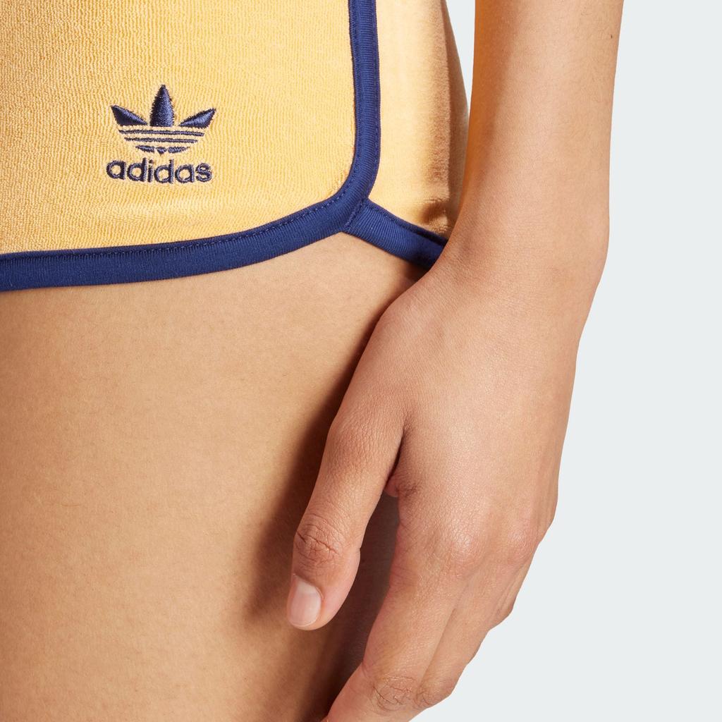 adidas Originals Terry Shorts Gestreifter Print Kleines Logo Eng Anliegende Lässige Shorts Damen Shorts Hellorange-Gelb JG8060