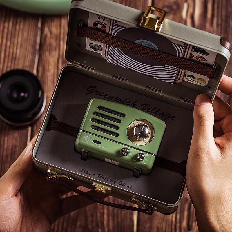 Elvis Radio OTR MW-2A Portable Bluetooth Speaker with FM Radio CN plug (adapter included)
