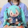 Muñeco de Peluche Kawaii Hatsune Miku de 32 cm Anime Nuevo Lazo Miku Peluche Especial Almohada Adornos para Sofá Regalo de Cumpleaños Decoración de Habitación
