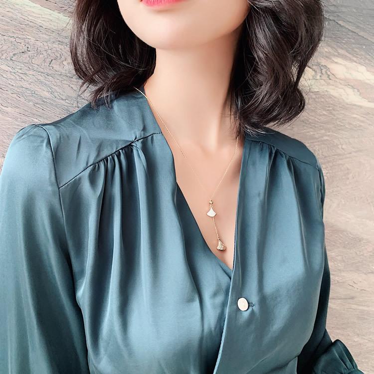 C105 Korean Minimalist Ginkgo Necklace High-End Light Luxury Fan-Shaped Full Diamond Niche Socialite Style Choker Collarbone Chain