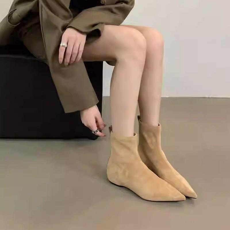 Europe, America 2025 autumn and winter new simple matte suede flat socks boots inner height increase thin boots temperament pointed short boots
