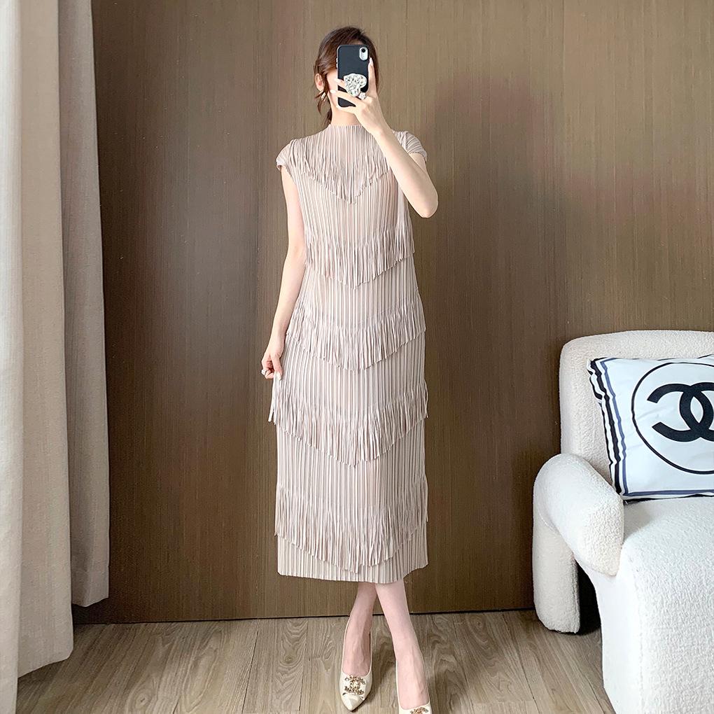 High-End Temperament Western Style Tassel Pleated Long Skirt for Spring/Summer