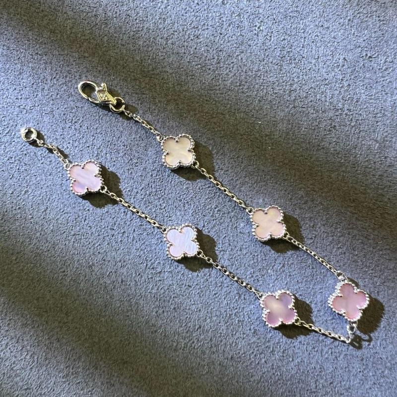 Boutique Vierblättriges Kleeblatt Mini 9mm Sechs Blumen Armband 18k Ins Mode Herren- und Damenarmbänder