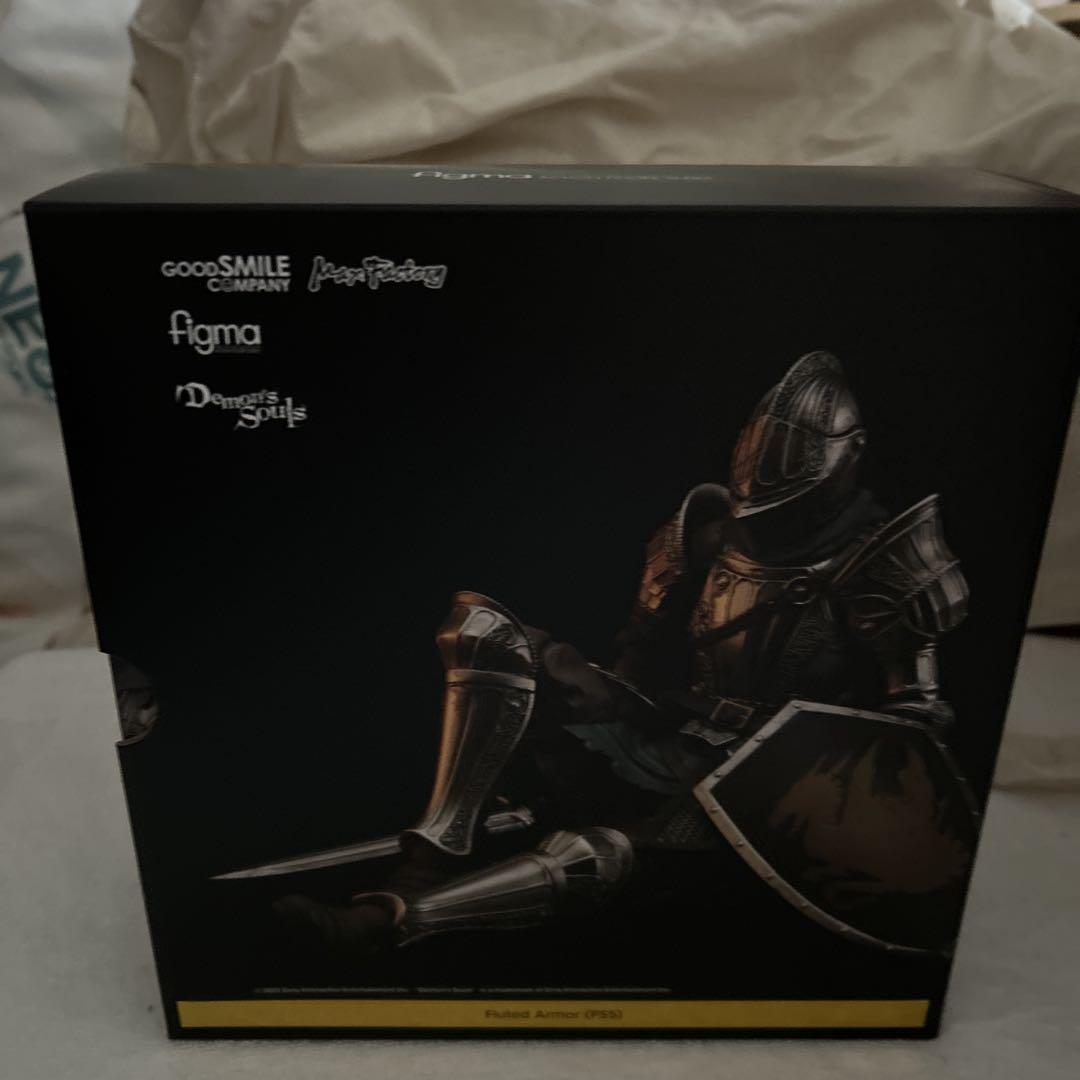 

[Б/У] Demon s Souls Рифленый доспех figma