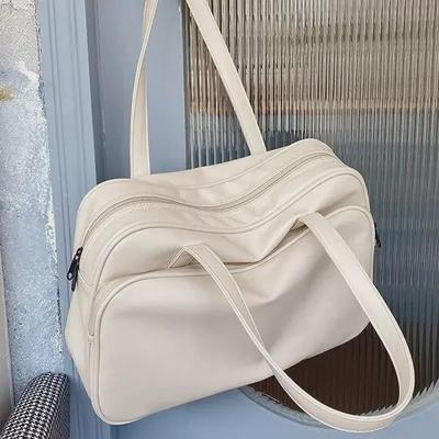 Trendy Women's Korean Briefcase Tote - Large Capacity, High-Value Bag for 2023 Autumn/Winter Business Trips.