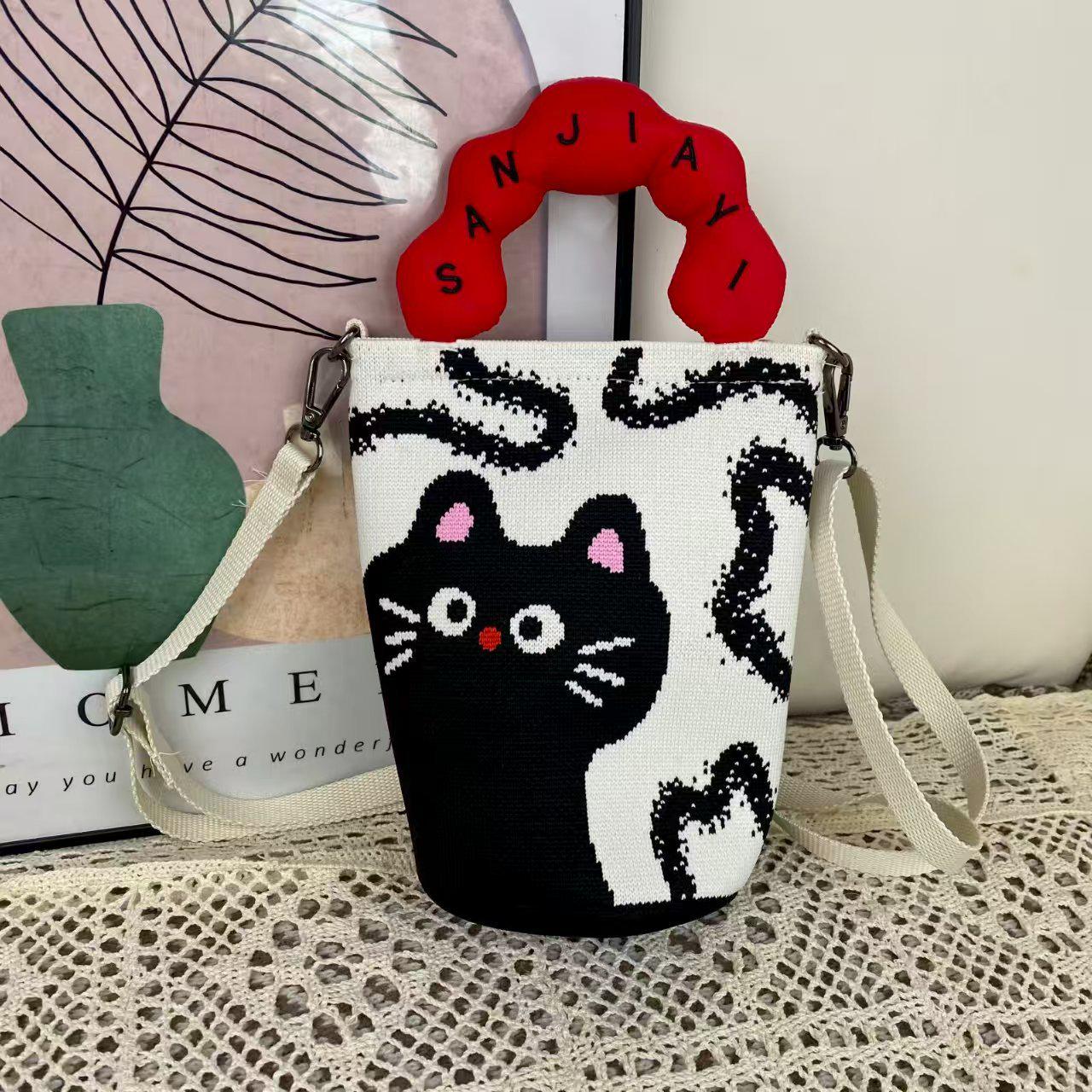 

Original Cloud Crossbody Flyknit Phone Bag with Adjustable Detachable Strap 16*20 cm