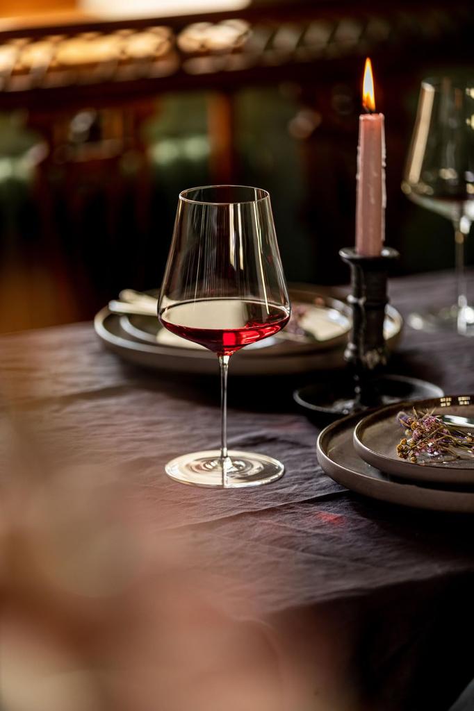 ZWIESEL GLAS Duo Burgundy Stem Hand & Bowl Machine Made (Pair) M123471