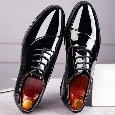 Patent Leather Shoes for Men Oxfords Lace Up Male Wedding Party Office Work Shoes Elegant Designer Brand Dress Shoes for Man