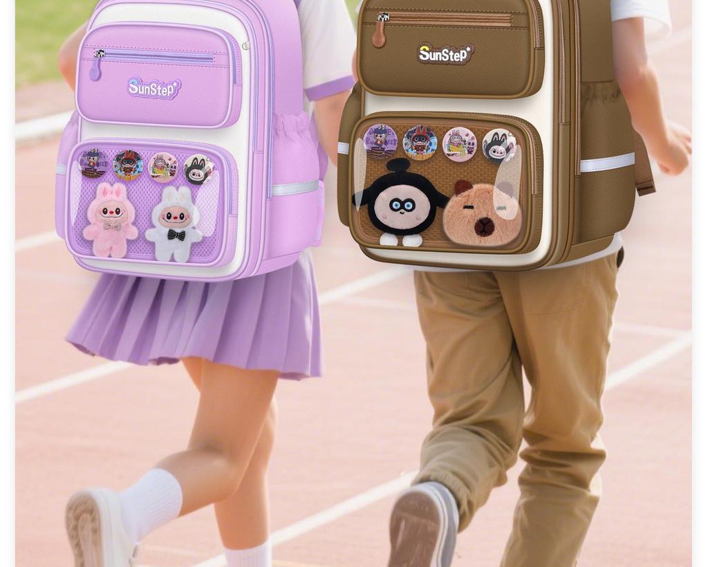 Large Capacity Cartoon Backpack for First To Sixth Graders - Super Lightweight, Cute Design for Boys and Girls