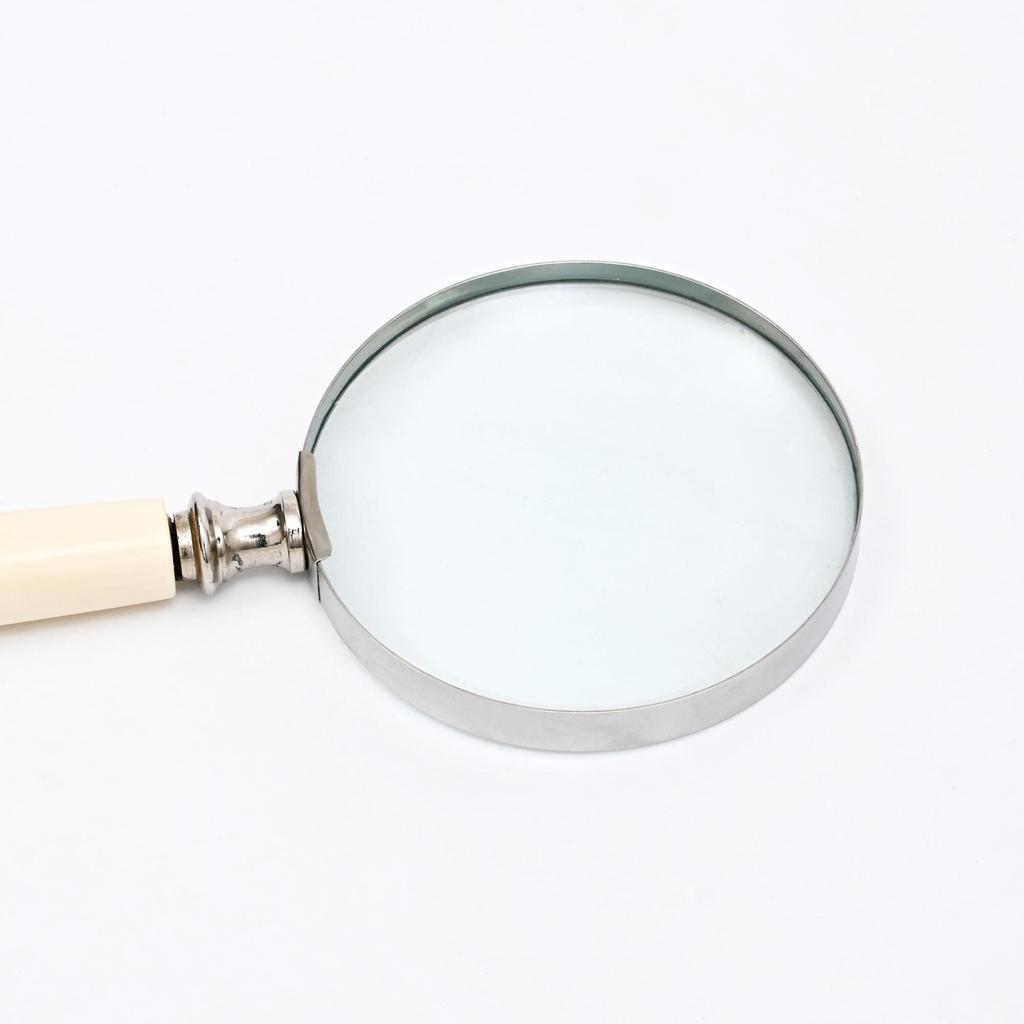 Vintage Style Magnifying Glass With Carved Resin Handle