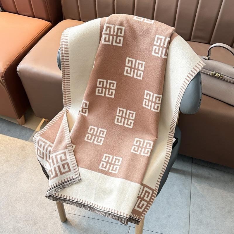 Fashion light luxury autumn and winter imitation cashmere scarf women's warm high-end shawl versatile and thickened scarf