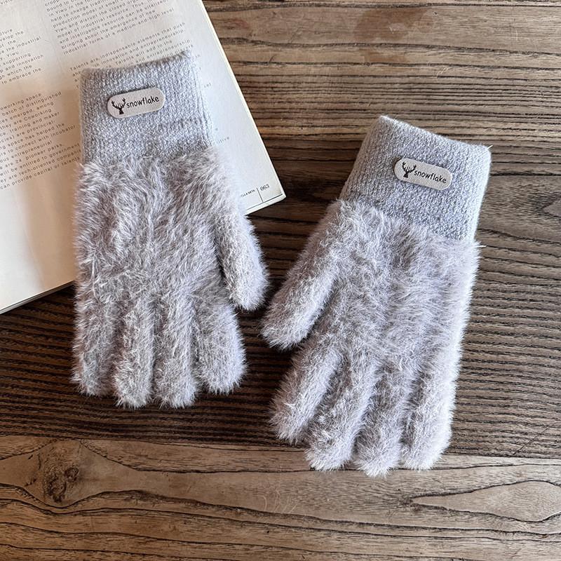 Winter Fashion Knit Gloves For Womens Cold Weather Comfort