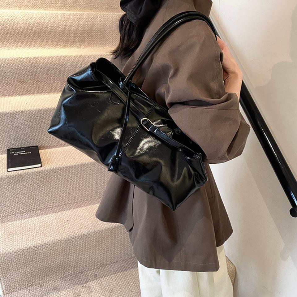 Yogodlns Oil PU Leather Hobo Handbag Slouchy Shoulder Bag Retro Top-Handle Bag Large Work Bags for Women Gilrls Tote Work Shopping Travel