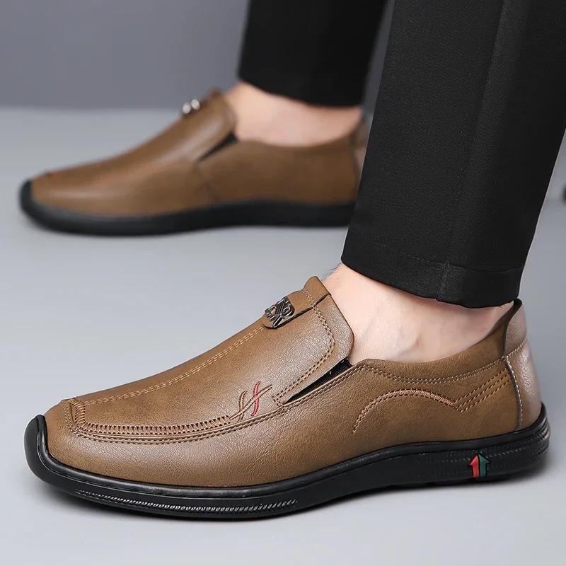 Fashion Mens Casual Leather Shoes Soft and Comfortable Quality Round Toe Slip-on  Business Party Social Shoe for Men Dress Shoe Fashion