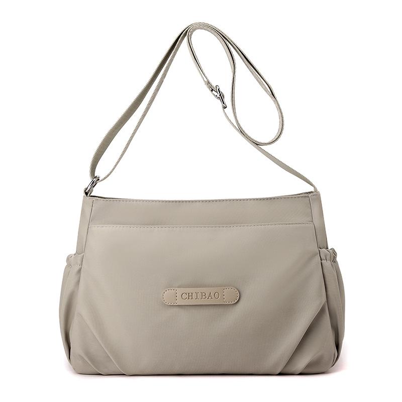 2026 Women's Lightweight Nylon Crossbody Bag - Large Capacity, Casual & Versatile for Commuting and Fashion.