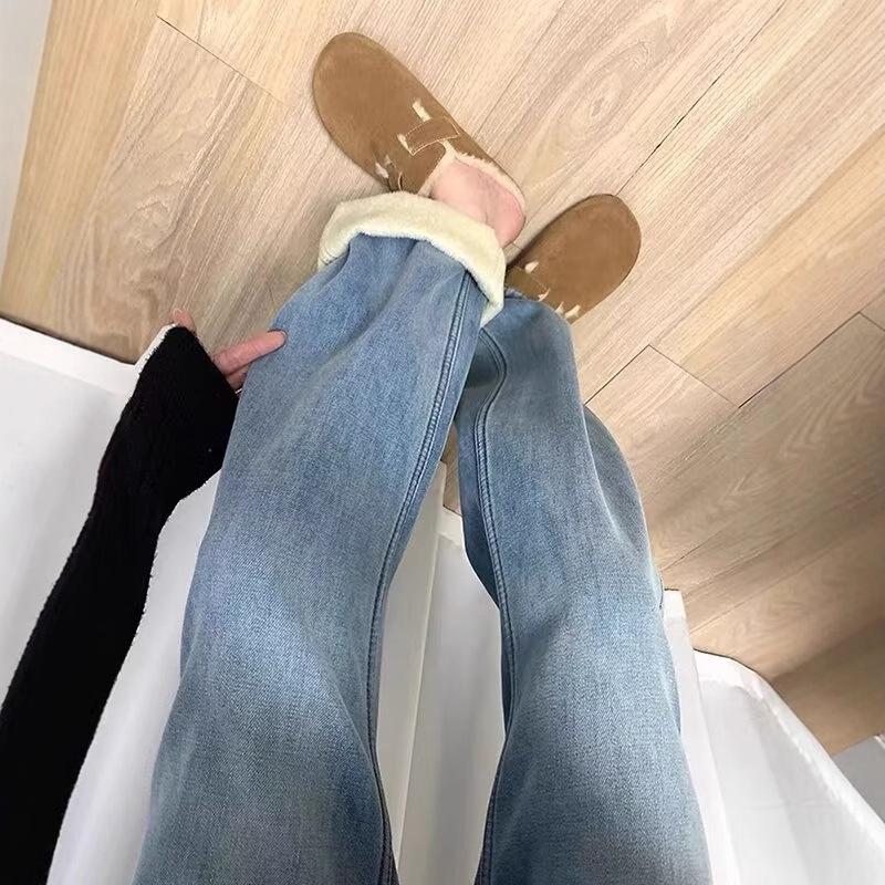 Women's High-Waisted Retro Blue Fleece-Lined Wide-Leg Jeans - Autumn/Winter Slimming Style for Plus-Size.