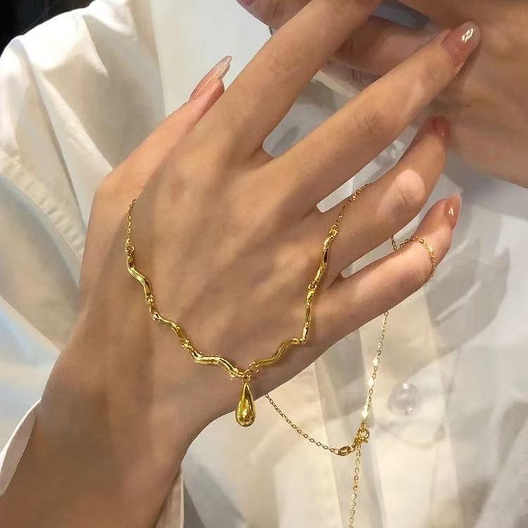 

Irregular Wave Water Drop Necklace: Women s 2025 Light Luxury Clavicle Choker