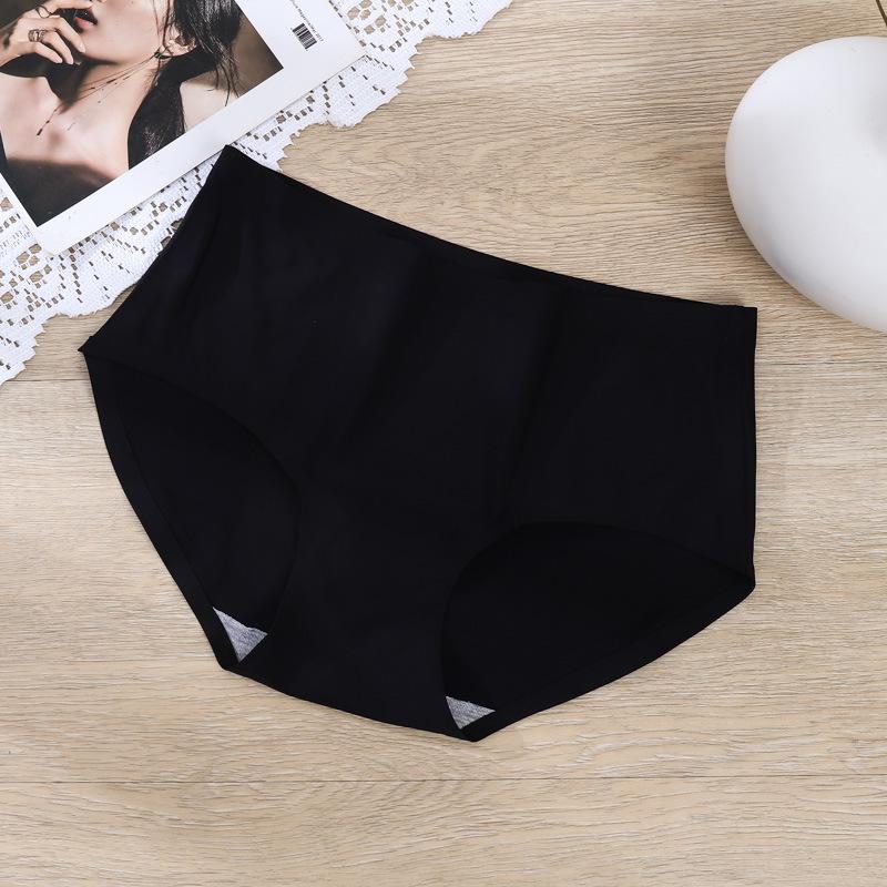 Women's Seamless Ice Silk Mid-Waist Breathable Panties - Sexy One-Piece Triangle Design