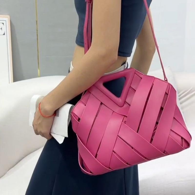 Nova cesta de vegetais bolsa feminina tecida triângulo invertido fivela magnética bolsa gaiola de pássaro bolsa de mão tiracolo mensageiro