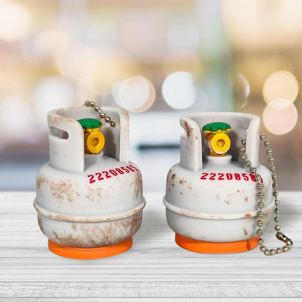 Vintage Rusty Gas Cylinder Keychain with Unique Industrial Design Hanging Ornament for Everyday Use or Bag Decoration