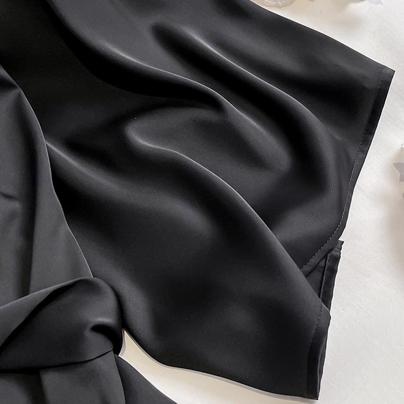 Women's Ice Silk Robe: Elegant, Sexy, and Thin Pajamas for Spring and Autumn.