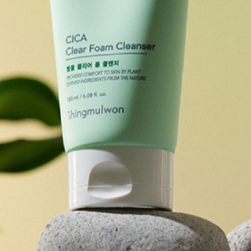 Daiso Botanic Garden Centella Asiatica Clear Foam Cleanser 180ml