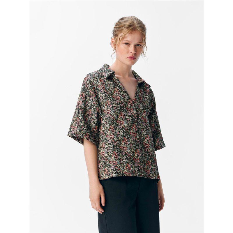 

Foreign Trade Pure Yuan Tail Goods Germany GW Autumn New Style Quite Wide and Thick Loose Women s Short Sleeve Floral Retro Lapel Shirts Red 40