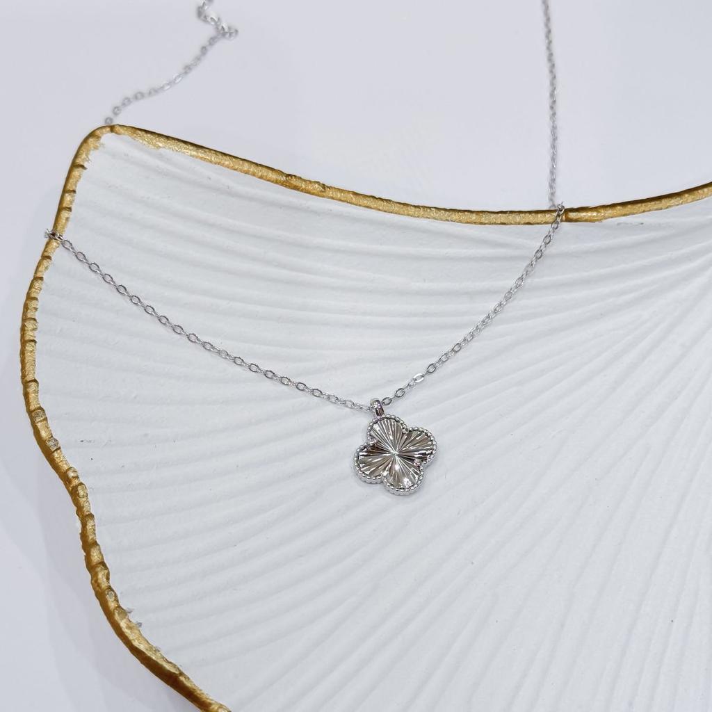 Silverhalsband utan stenar, produktens vikt 2,81 g (2168201)