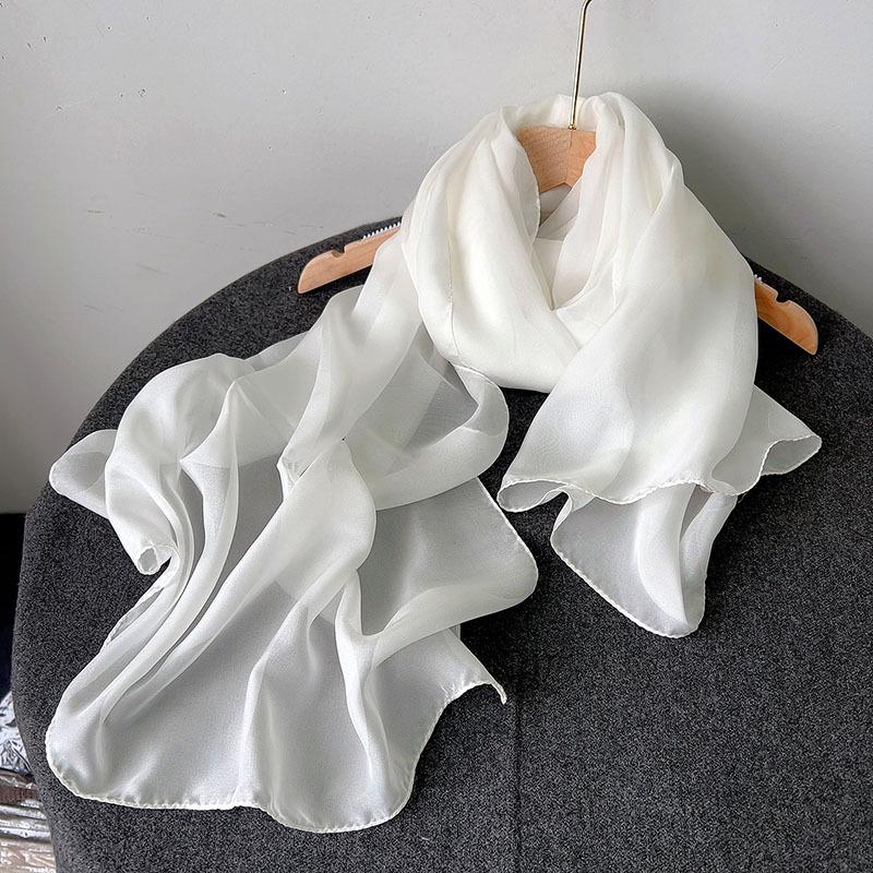 

Японський Солодкий Шовк Шифон Шовкова Хустка Тай-Дай Фарбування Синім Фарбування Травою та Деревом Ручне Фарбування Спеціальна Біла Натуральна Матеріал Хустка