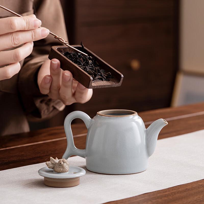 Bafangli Koi Ceramic Tea Set