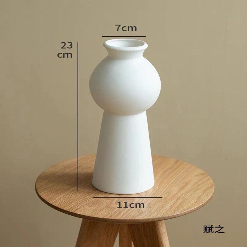 Creative Amphora Special-shaped Vase Living Room Dining Table Decoration Simple Art Cutout Ceramic Vase Flower Home Decoration