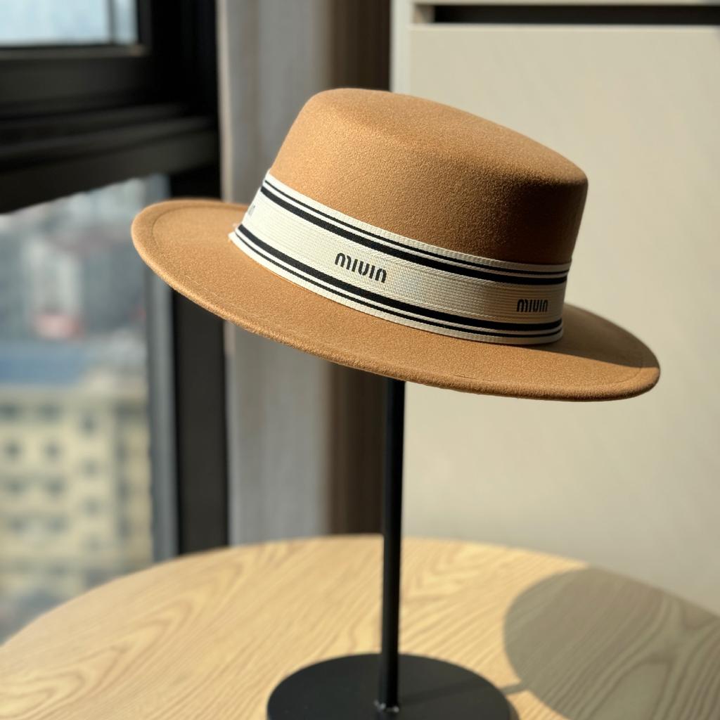 Xiaoxiangfeng Woolen Flat Top Hat for Women Autumn and Winter British Style High End Fisherman Hat