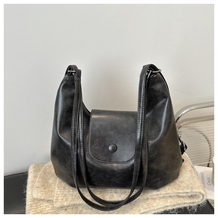 

Модный женский рюкзак-тоут 2024: Большая вместимость, нишевый дизайн, повседневная простая наплечная сумка