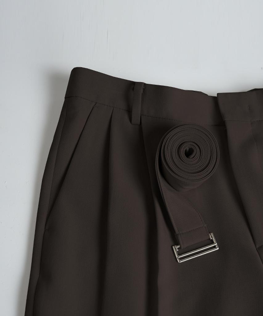 BIRBANTE Belted Double-Pleated Slacks - Brown