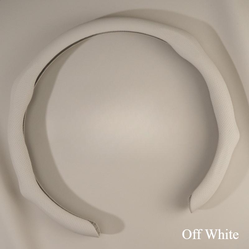 38cm Breathable Suede Steering Wheel Cover Non-Slip Sweat Absorbing All-Season Sports Car Handle Cover for Men & Women