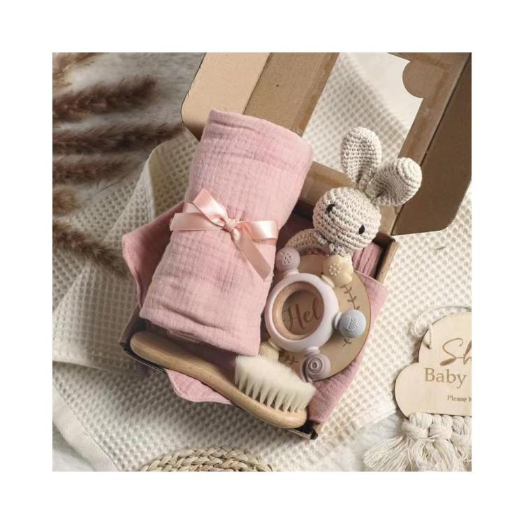 Unique Baby Gift Set Newborn Shower Keepsake Muslin Baby Bibs Socks Swaddle Blanket Cotton Bamboo Blend Anti-Static Wearable