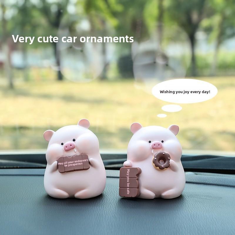 Pig Princess Car Dashboard Figurine Resin Cartoon Decor For Girls Car Interior Accessories