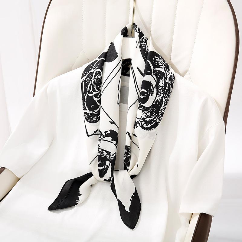 

Модный квадратный шарф, похожий на шелк, легкий, стильный, универсальный, для женщин, весна, осень, повседневная одежда, нейтральные цвета, многофункциональный аксессуар 70*70cm