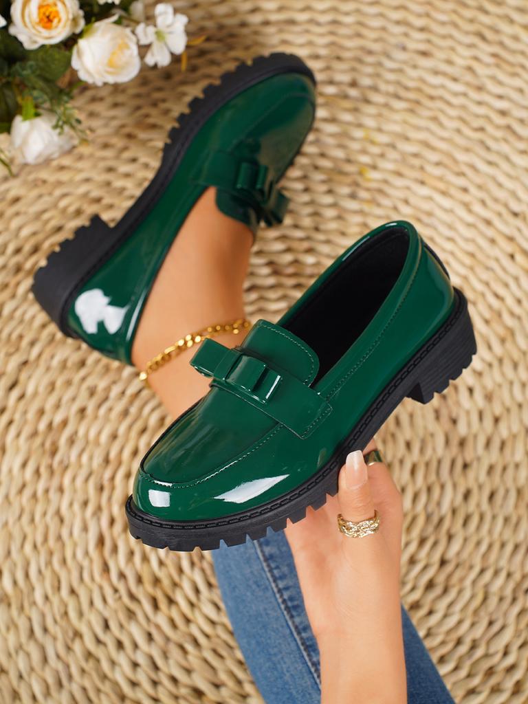 Außenhandel Übergröße Slipper Damen Frühling und Herbst 2025 neue französische kleine Lederschuhe Britischer Stil flache Schuhe Einzelne Schuhe Damenschuhe